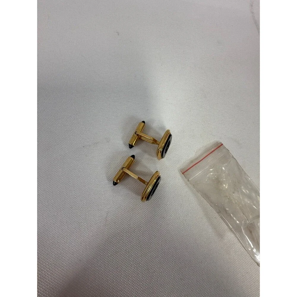 Vintage Cufflinks Krementz Gold-Tone Model Featuring an Intaglio design of a Rom